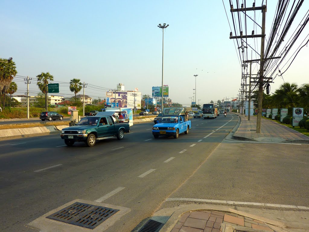 2011, Thailand, Pattaya, Sukhumvit road by Andrey Kuzin (norD79…