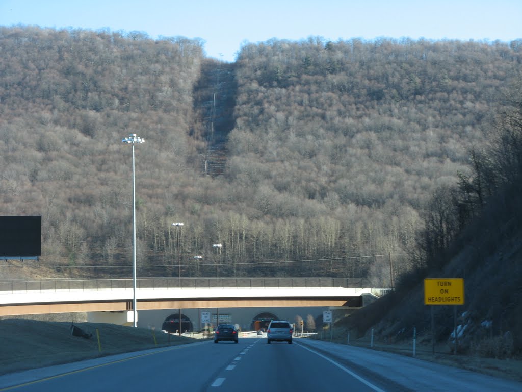 Kittatiny Mountain Tunnel, Pennsylvania Turnpike by htabor