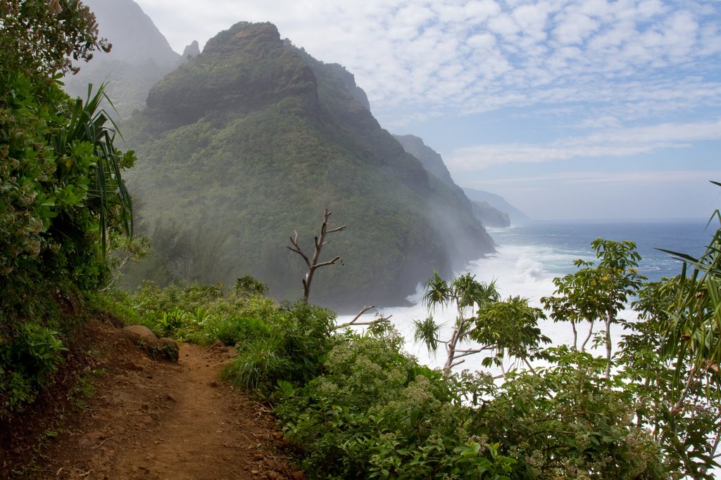 Kalalau Trail by Naticus