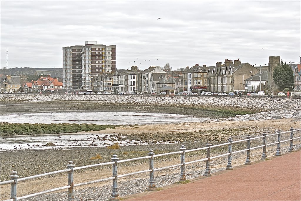 Morecambe 41 by Simon Potter