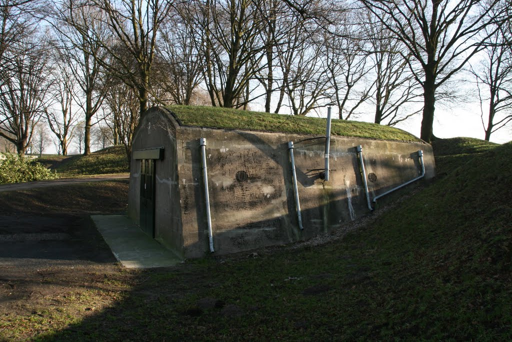 Bunker with water drainage, Naarden. by Carl030nl