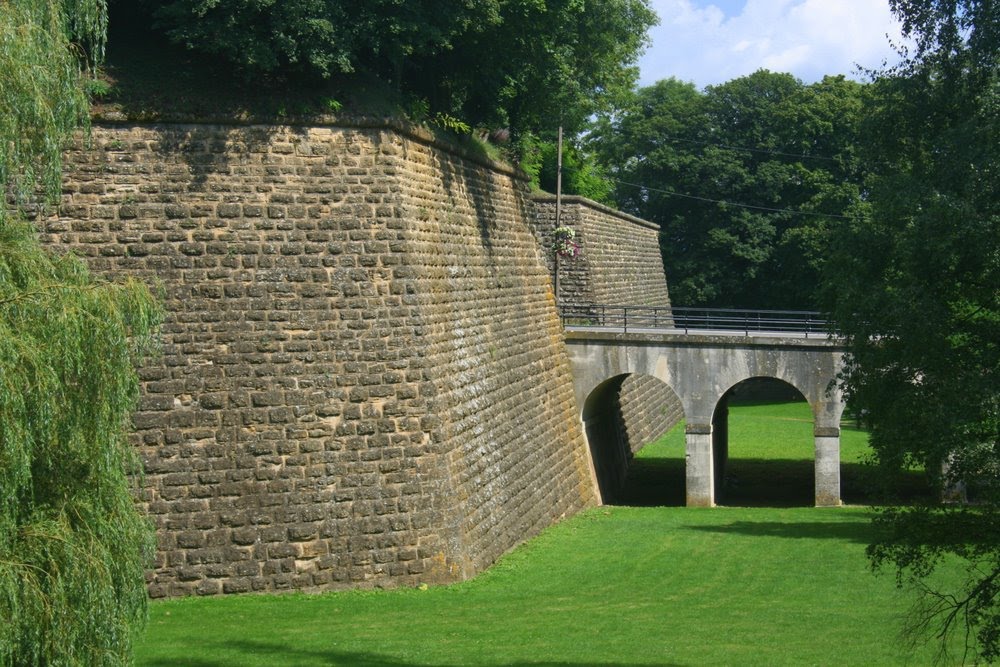 Citadelle de Longwy - Rempart by mablehome