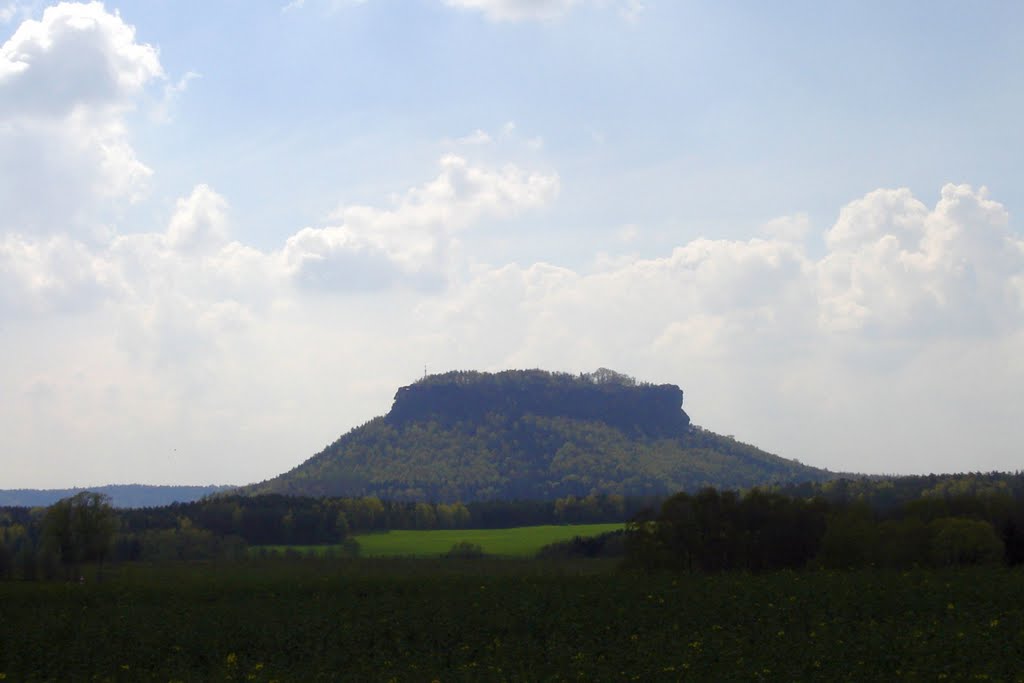 Der Lilienstein by Pixel-Max