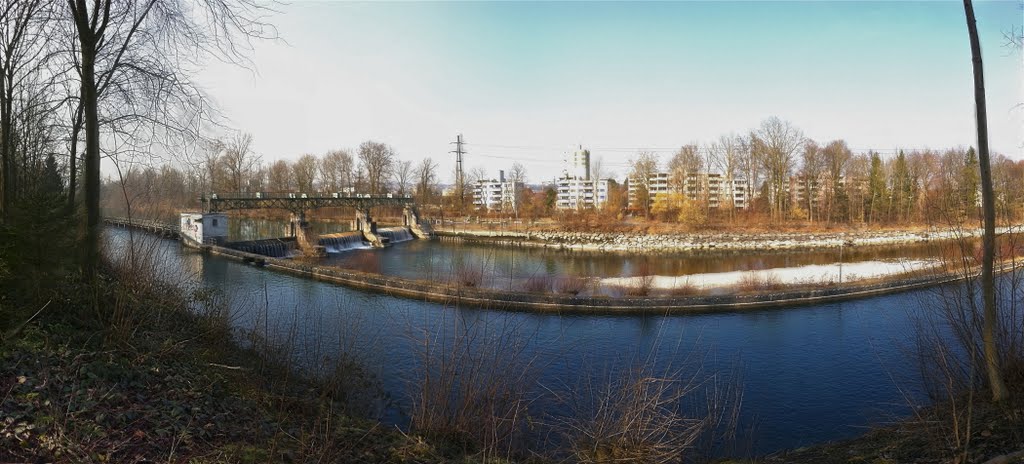 Panorama: Stauwehr und Kanal (KW Rathausen), Reuss, Reussmatt (02/2011) by leandros.lu