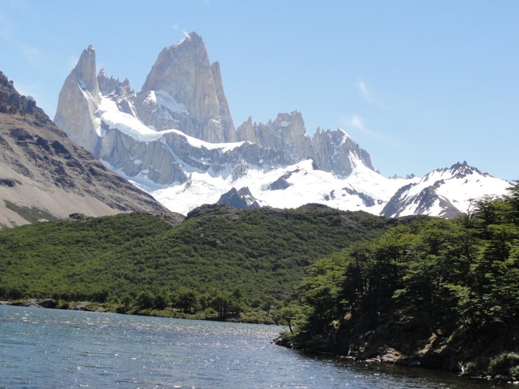 FITZ ROY DESDE LA LAGUNA CAPRI - EL CHALTEN by Ademir Sgrott