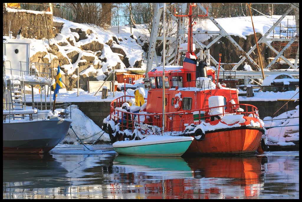 Boats at Beckholmen by Jan Öhrström