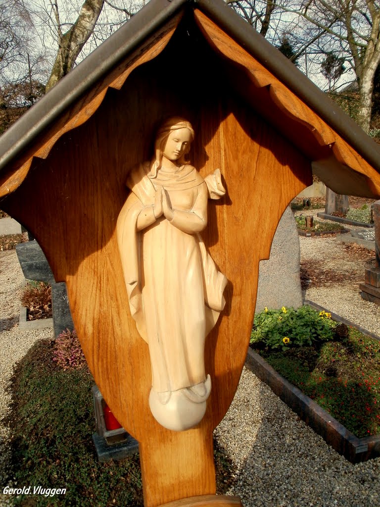 Houten Maria...............13 Feb. 2011 by Gerold Vluggen