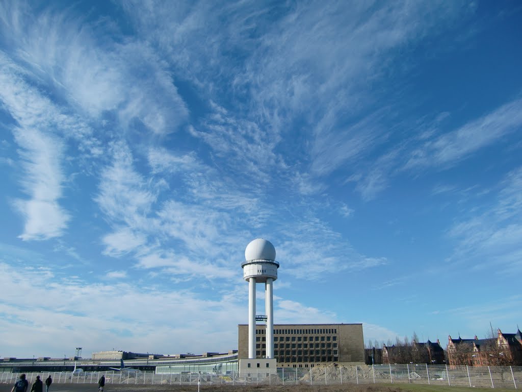 Radar tower by geoglider