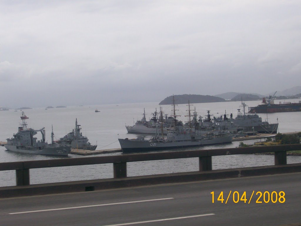 VIEW FROM THE BRIDGE (COSTA E SILVA) RIO-NITEROI, RIO DE JANEIRO, RIO DE JANEIRO, BRAZIL-RYDOJ by RYD CARVALHO