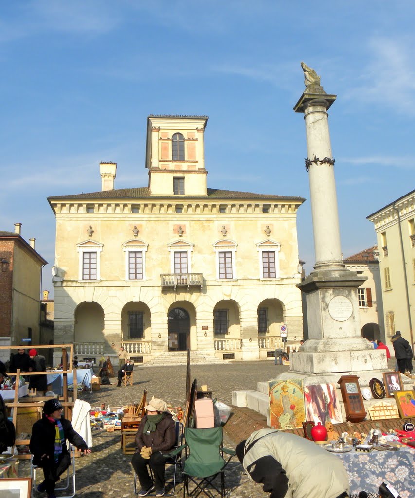 Piazza del Palazzo Ducale, Sabbioneta by Saverio Panichi