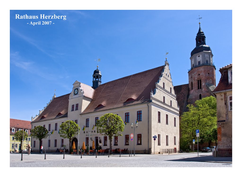 Rathaus Herzberg - April 2007 by Herzberger