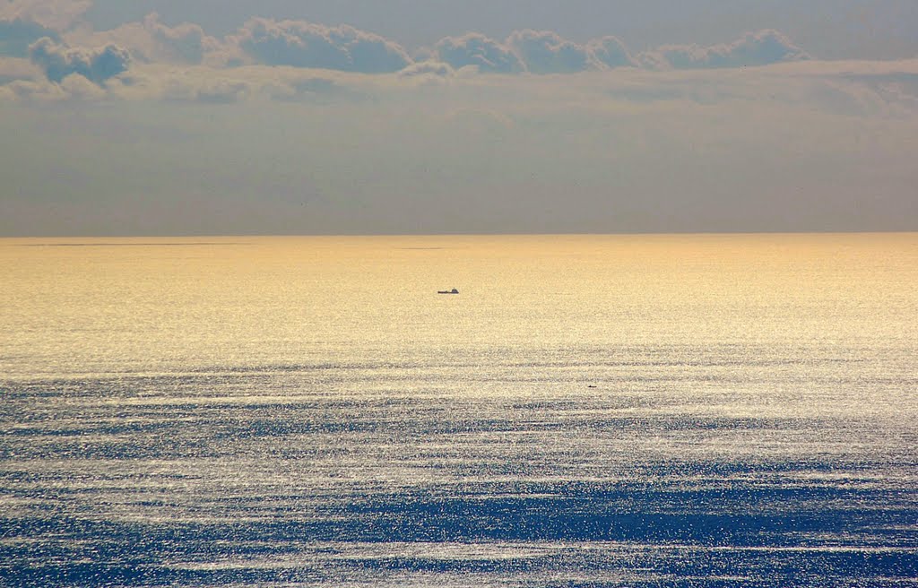 El mar, des de La Morella by Marcel Puig Puig