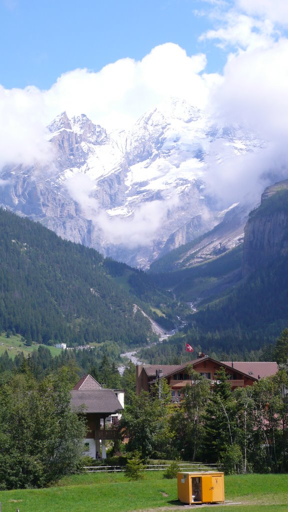 Kandersteg - Blüemlisalp by Zetes