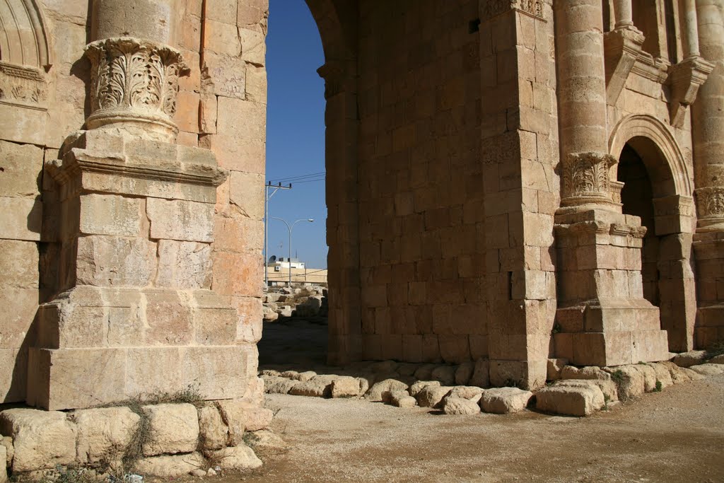 Hadrian's Arch, Jerash, Jordan by Hans Sterkendries