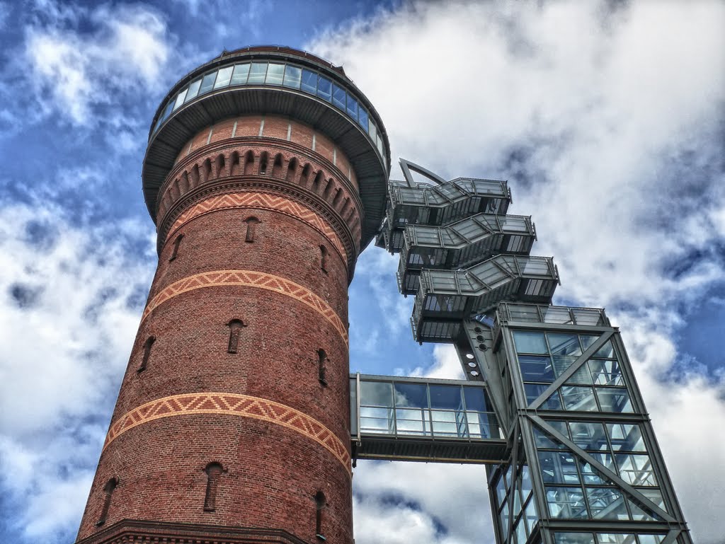 Mülheim Styrum / Burgstrasse / Aquarius Wassermuseum neben dem Schloß Styrum by Cityfotograph