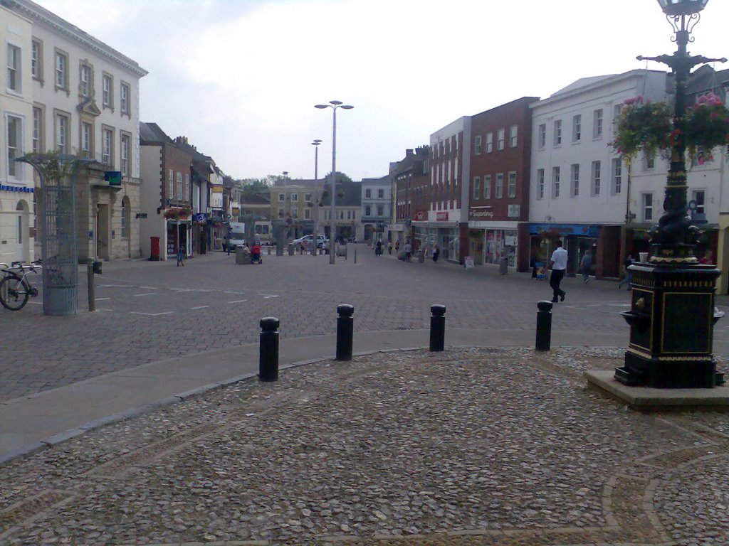 The High Street Andover by FreCarMedia