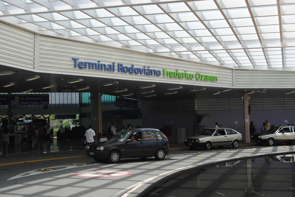 Terminal Rodoviário de São José dos Campos/SP by Gláucio Almeida