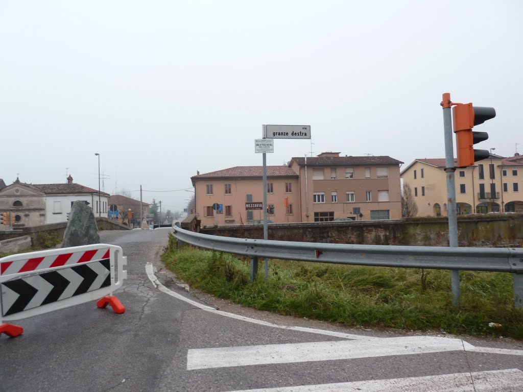 Ponte di Mezzavia by voschix