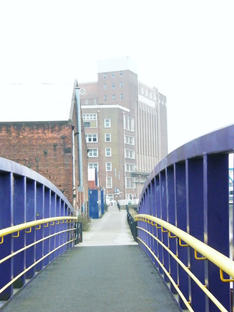 Riverside bridge, Hull by William Braquemard