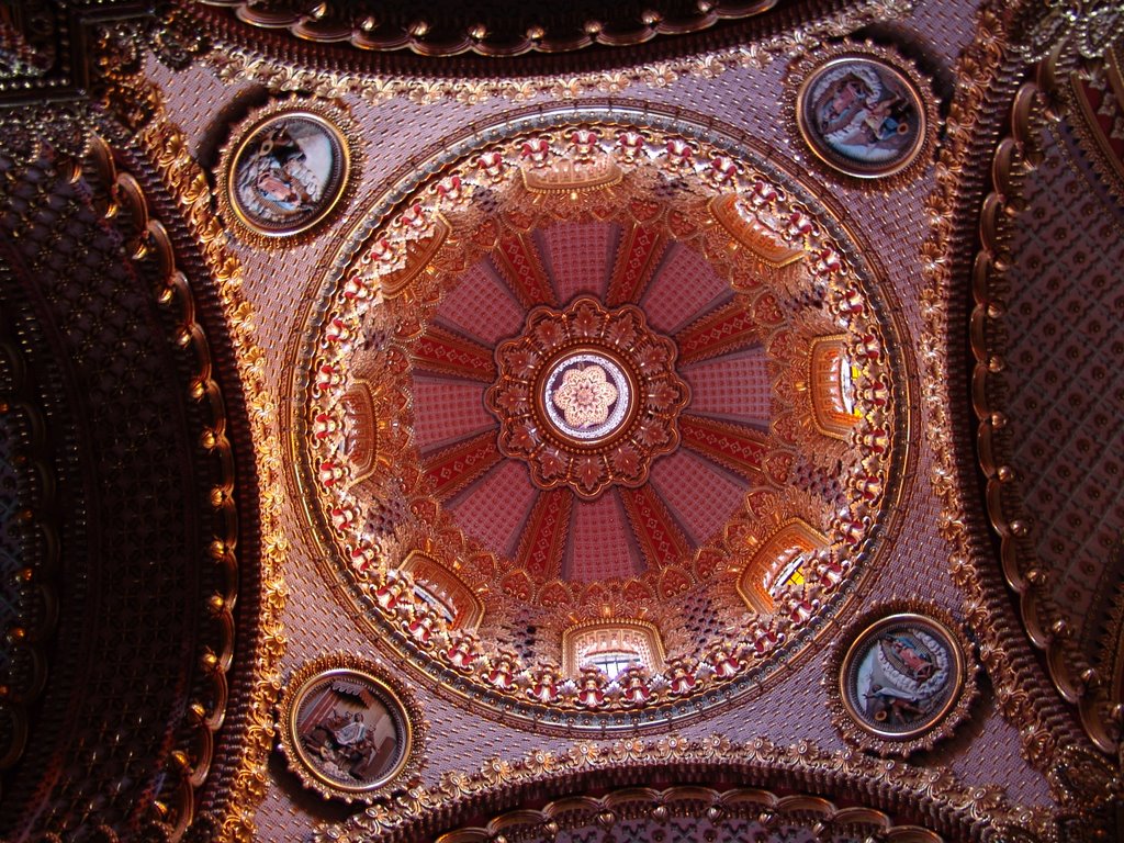 Cupula de la Iglesia de Guadalupe by krodrigu