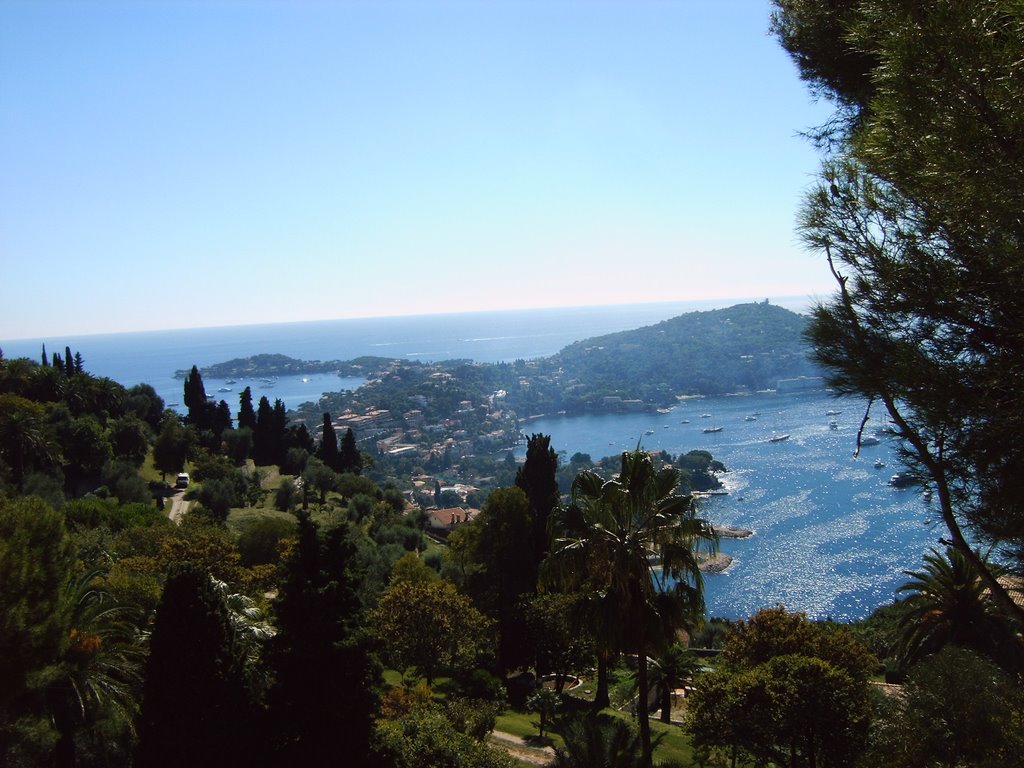 Villefranche sur Mer - Vue sur St Jean Cap Ferrat by Biaggi