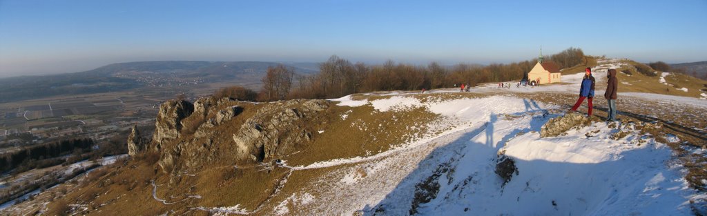 Walberla - Ehrenbürg - Panorama an einem sonnigen Wintertag by Markus Böhm