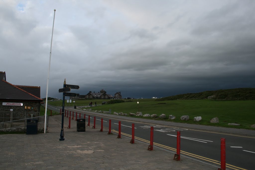 Porthcawl by Vikram G Aarella