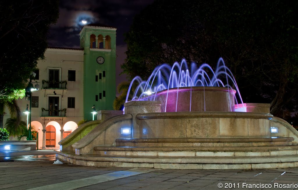 Plaza de Recreo de Guaynabo by Pacoaxis