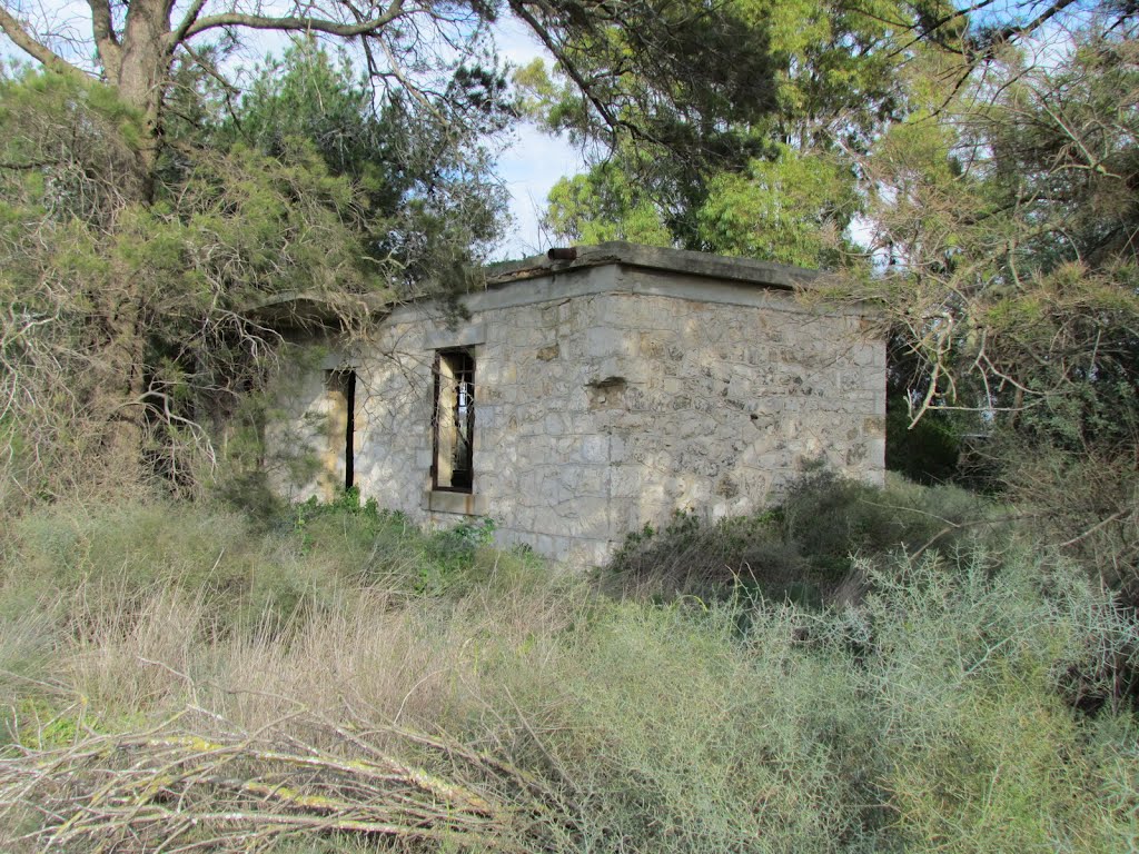 1552 Railway station in Deir Sneed Near Gaza border by Kobi Zilberstein