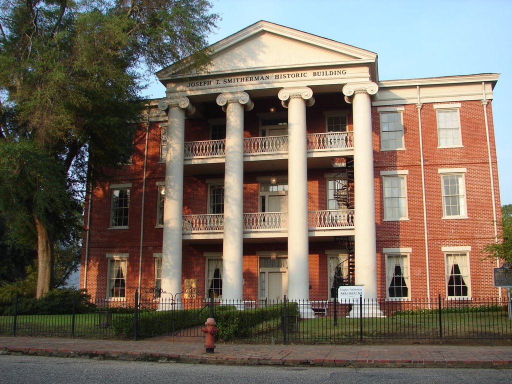 Selma. Alabama - Smitherman Building (Old Vaughn Memorial Hospital) by jdcoonjr