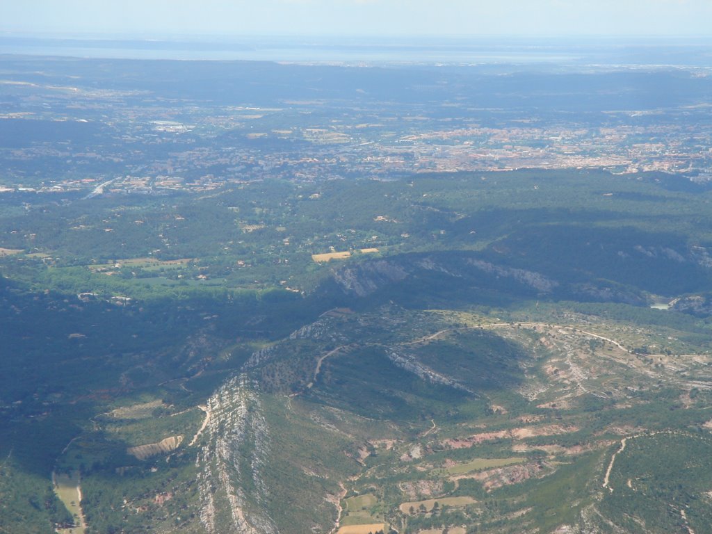 Vue de la Croix-de-Provence, Montagne Sainte Victoire by jbrioux