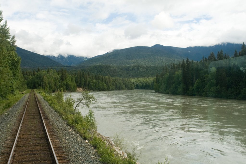 Along The Fraser River by swiss-guy