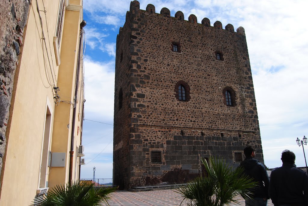 Castillo Normanno de Motta - Dedicado a Joaquín Vilas by Io'