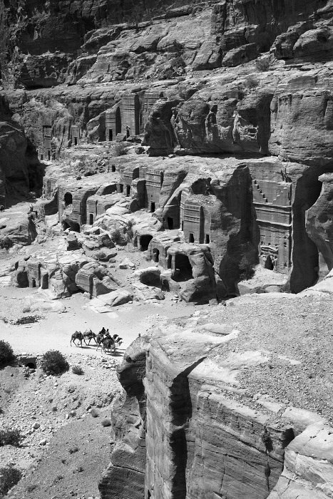 Caravan in Petra by Mrgud