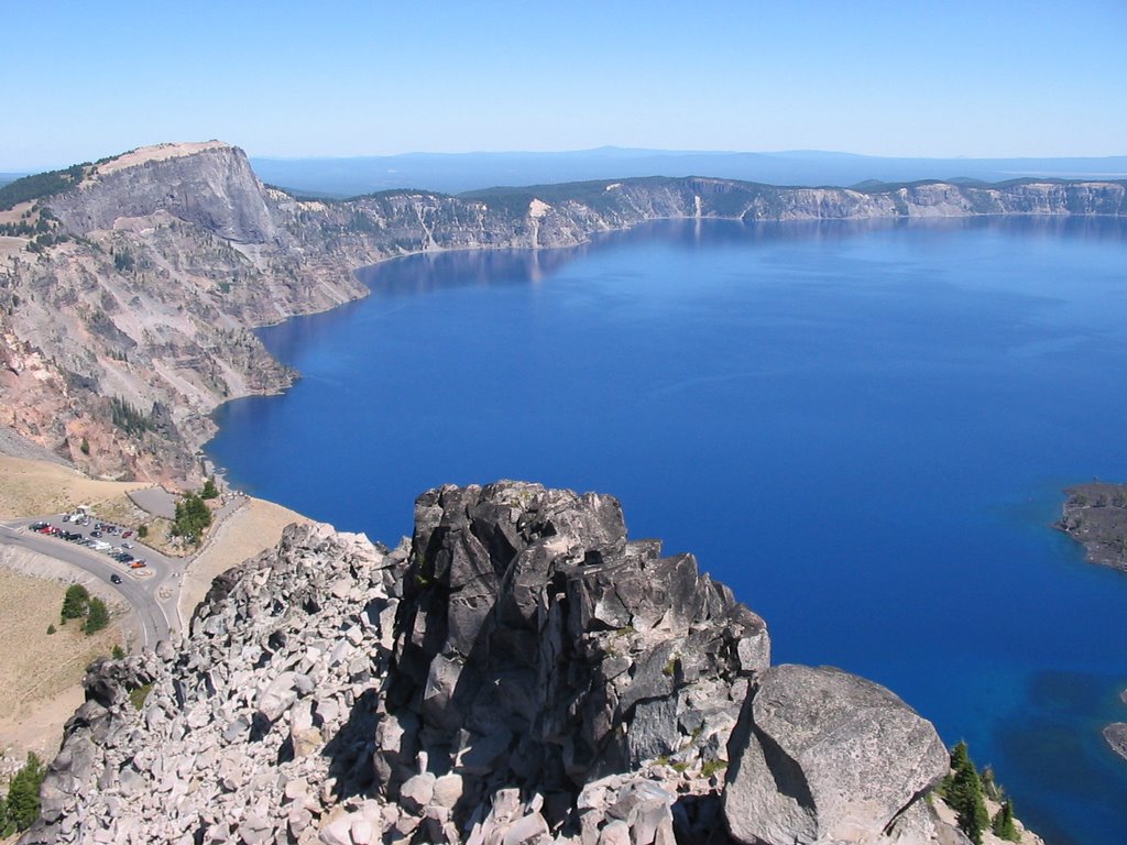 View from Crater Lake Watch Tower by fangforce