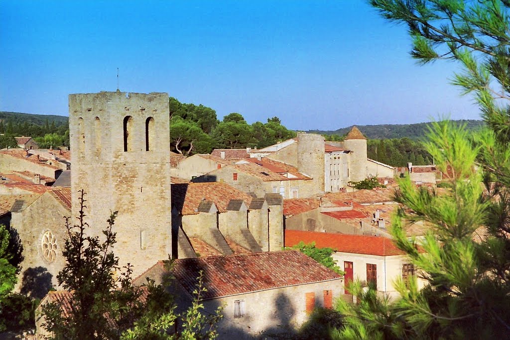 France, le village de Cesseras en Minervois et son église Romane du 12éme siècle by Roger-11