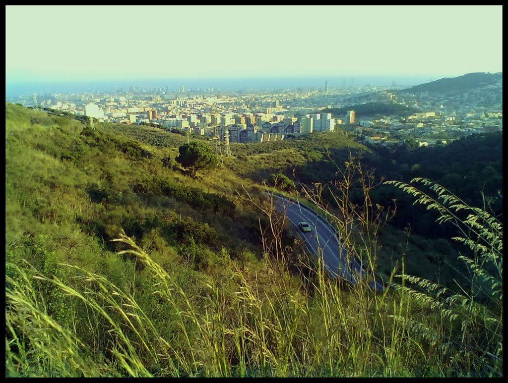 Barcelona des de la carretera d'Horta by Marta Roig