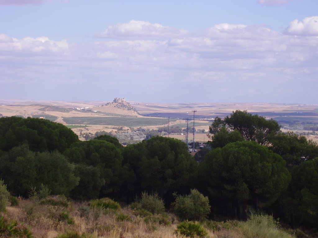 Castillo de Almodovar desde la Sierrezuela by Antonio Sánchez