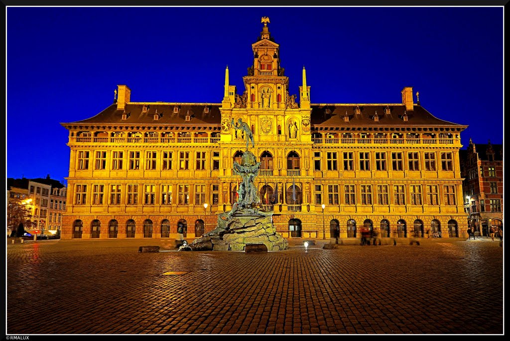 # 04 - Great Market and City Hall of diamond city Antwerp. Belgium by RMALUX