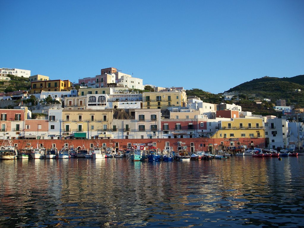 Ponza by Kicca Savoini