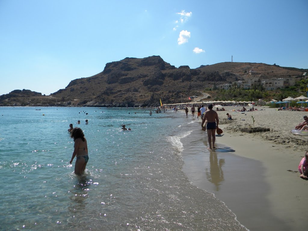 Damnoni beach by Kostas Xenos