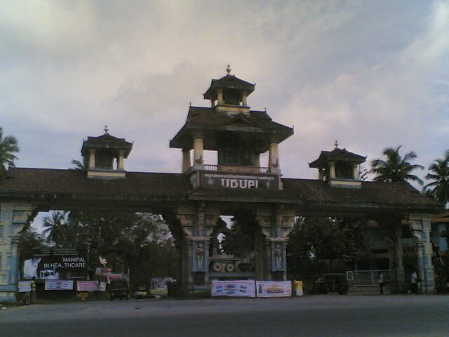 Udupi gopura by sharan shetty