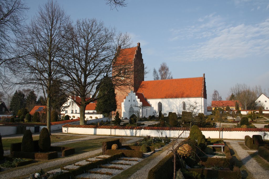 Jersie Church by Benjamin Buemann