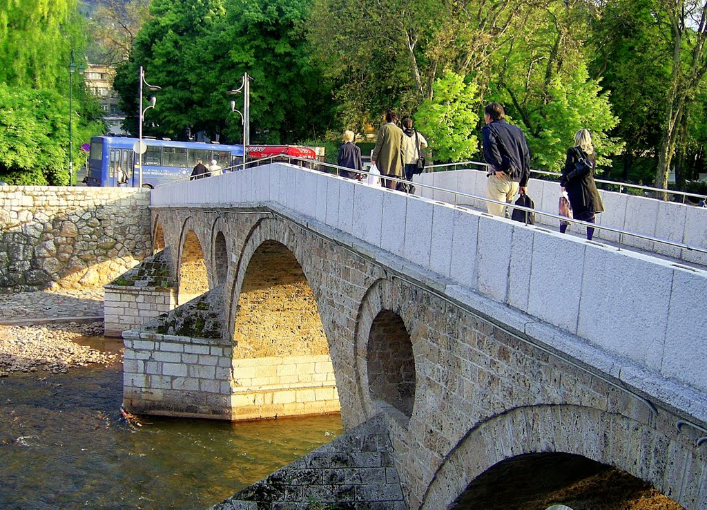 Latin Bridge by gezginruh