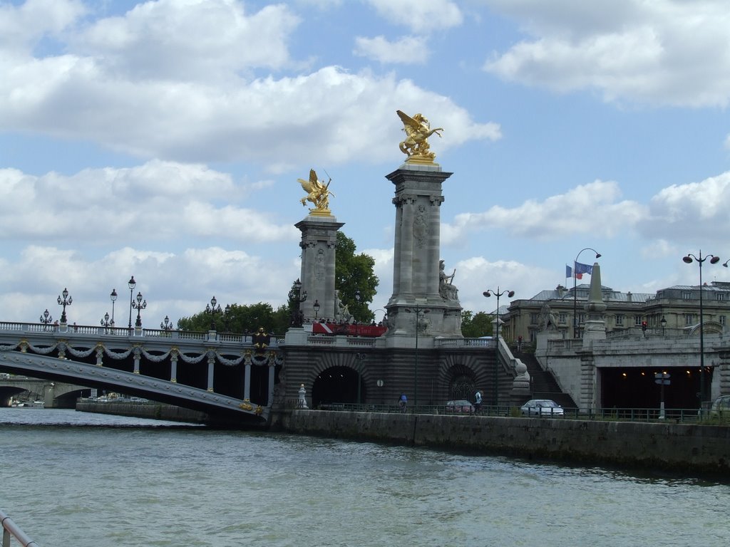 Pont Alexandre III by ddantuma