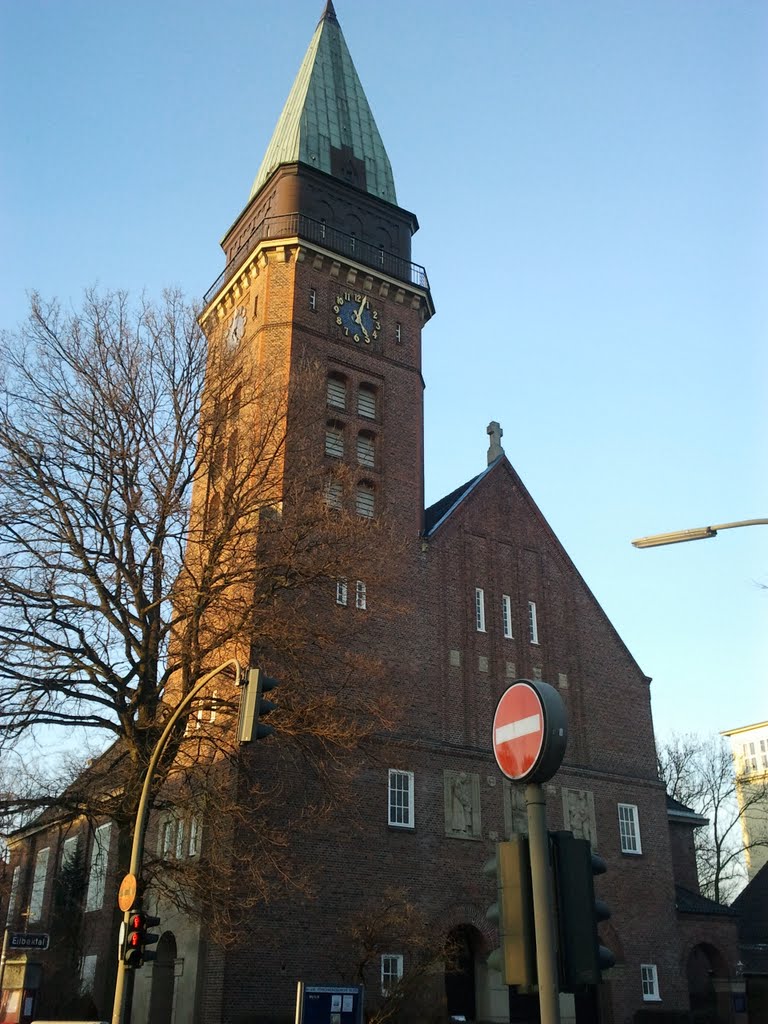 Versöhnungskirche Eilbek by misterbean