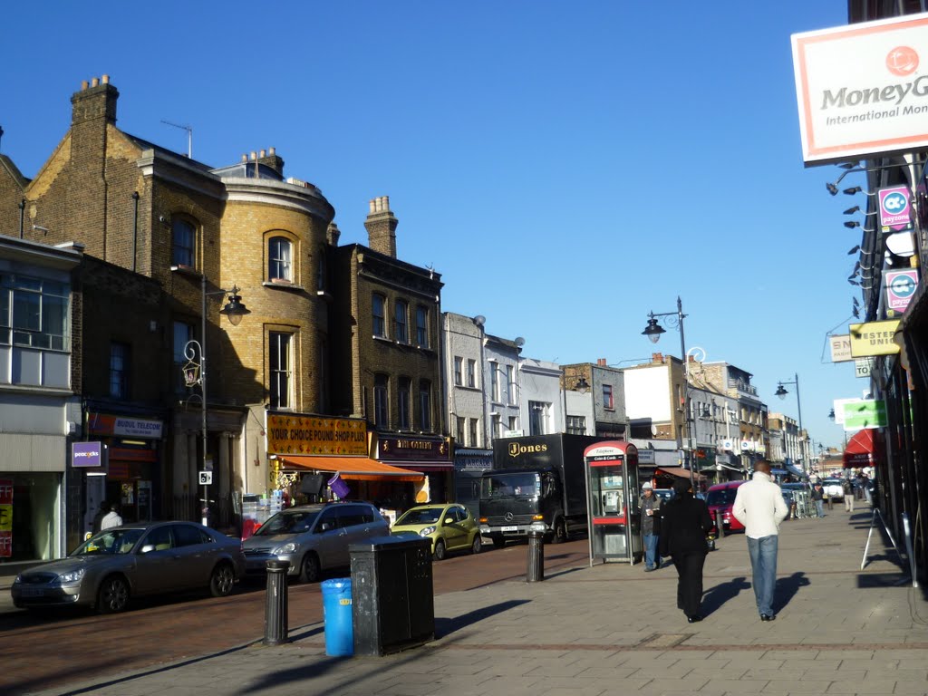 Deptford High Street by Gustavoc