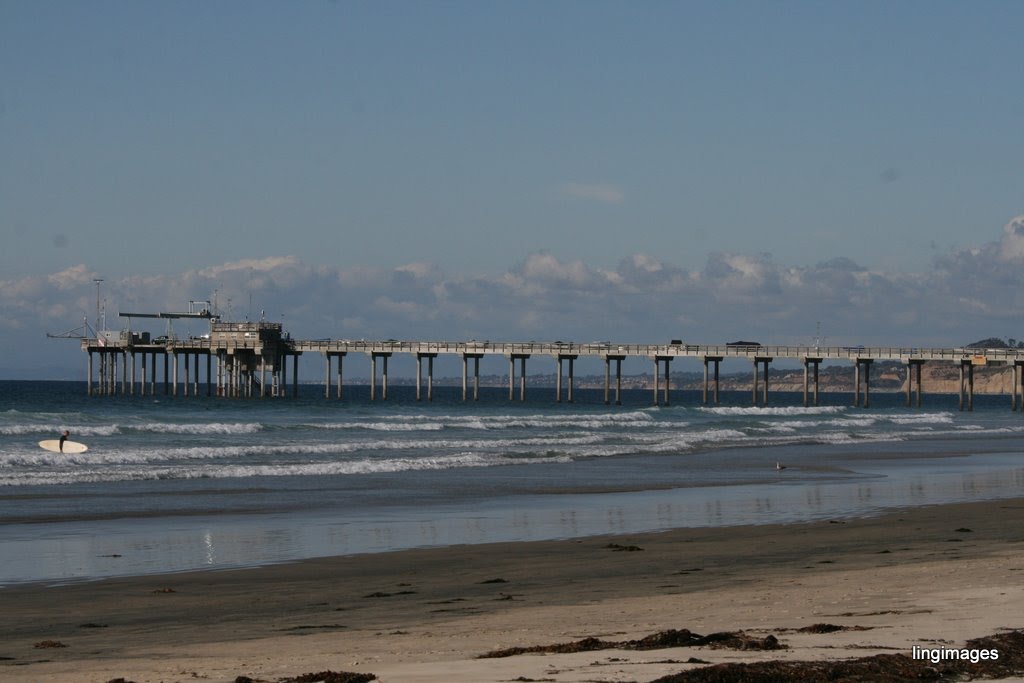 Scripps Pier, La Jolla, San Diego, CA by Andrew Ling