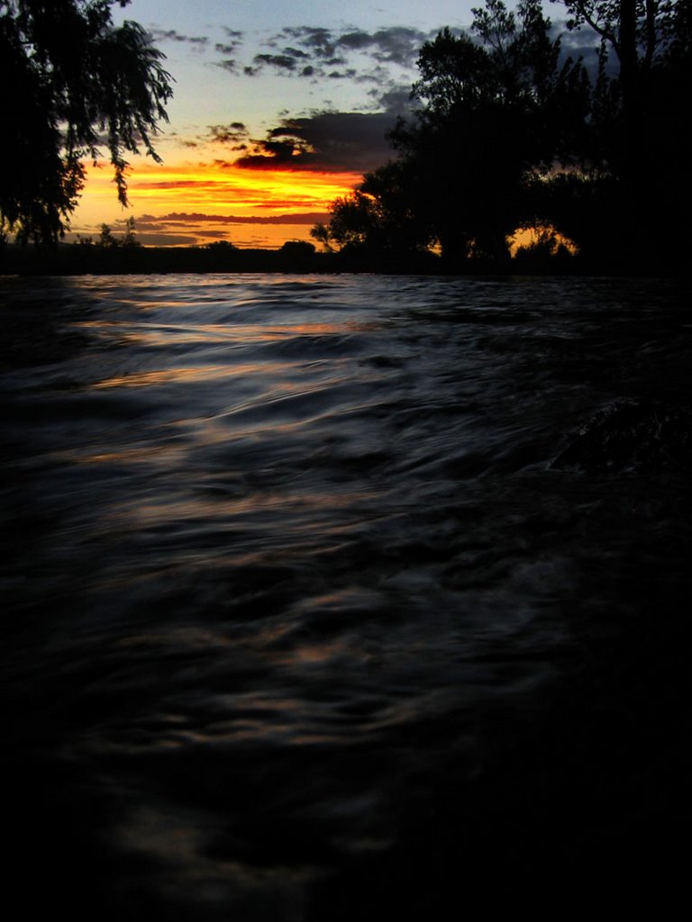 Rio Negro. General Roca. Rio Negro. Patagonia. by patagoni@imagenes