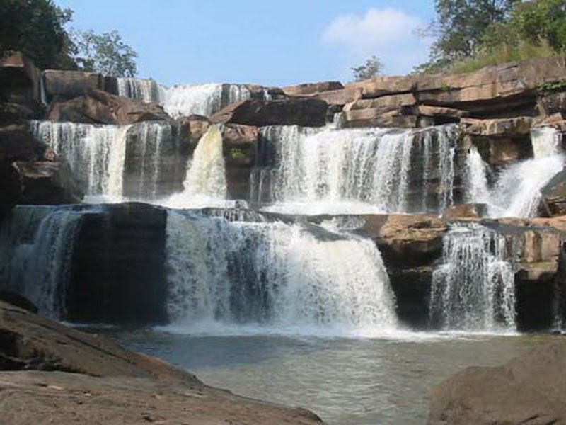 น้ำตกแก่งโสภา Kaeng Sopha Waterfall วังนกแอ่น อ.วังทอง จ.พิษณุโลก Wang Nok Aen, Wang Thong, Phitsanulok, Thailand by goodsview